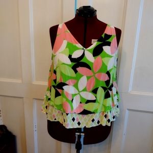 Crown and Ivy sleeveless top